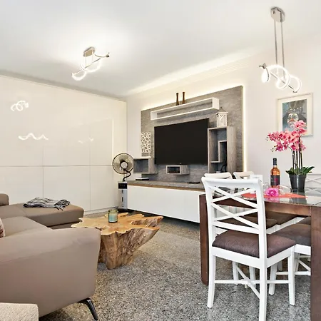 Alsen Holiday home *
